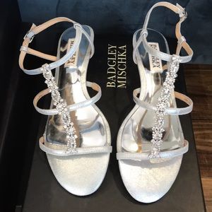 NIB Badgley Mischka Sandals